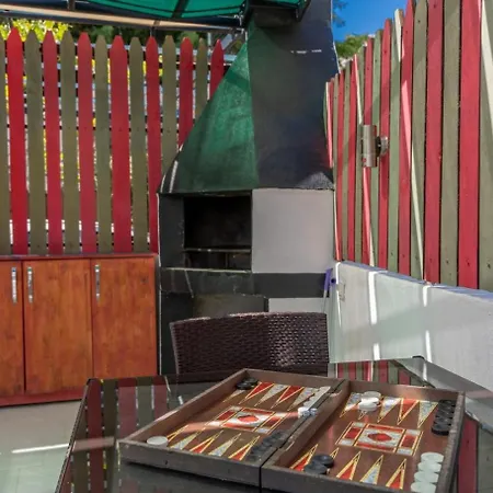 Rainbow Szálloda 4*